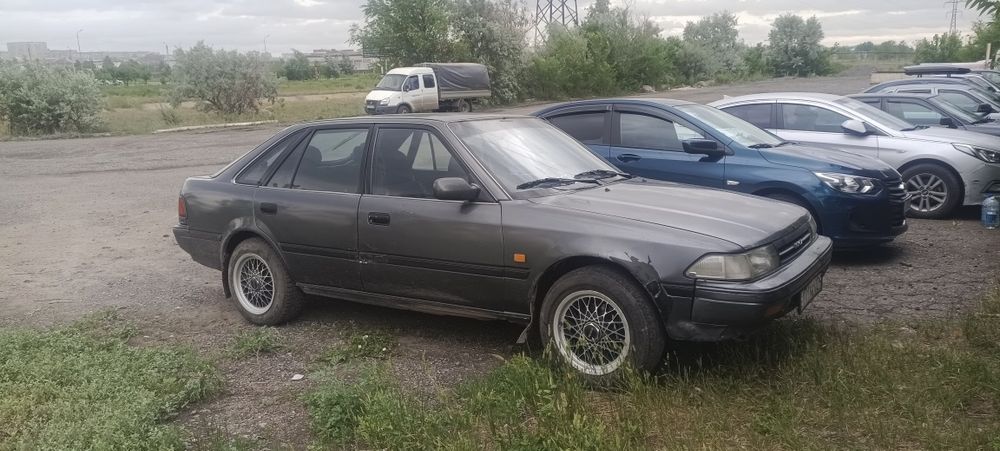 Продам Тойоту Карину2