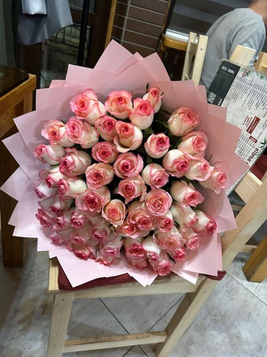 51 роза — ерекше сыйлық