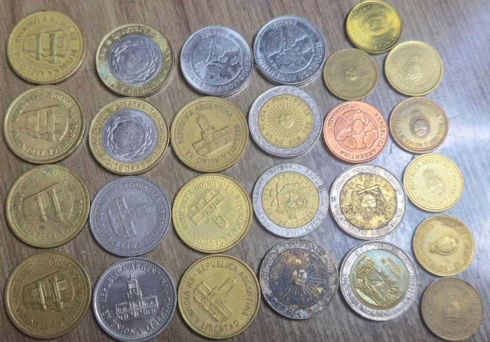монети Аржентина 26 бр