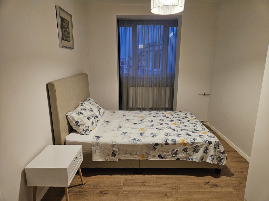 Dau in chirie apartament 3 camere centru general magheru — fotografia 3