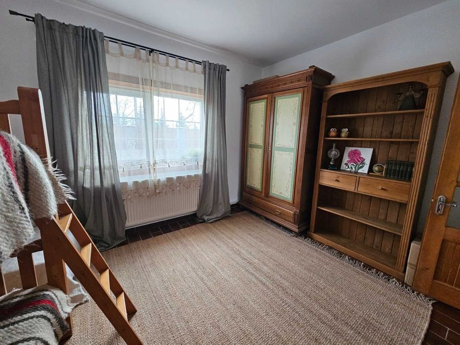 Vand casa cu teren generos la Sacosu Turcesc