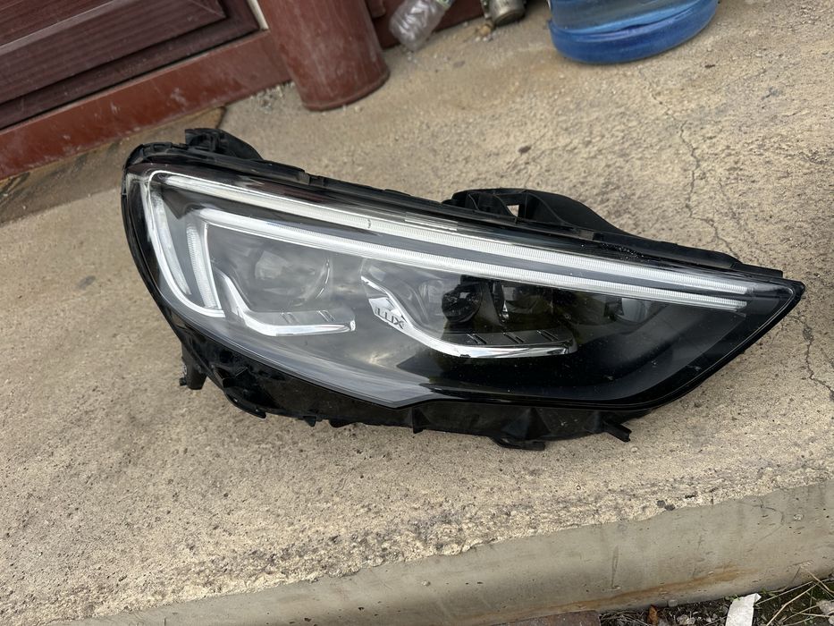 Фар/Фарове Full Led Lux за Опел Инсигния B 2017-