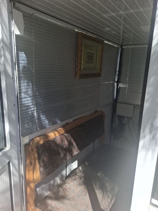 Butik sotiladi srochna