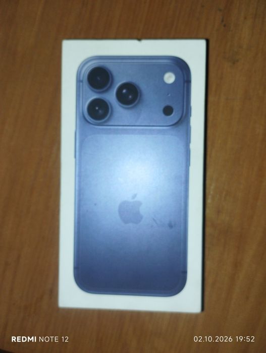 iPhone 17 pro, в идеальном состояний