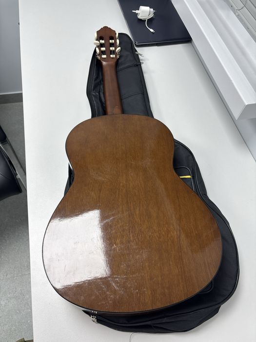 Гитара Yamaha c40