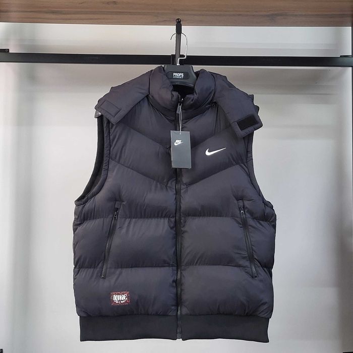 Безрукавка Nike двухсторонняя