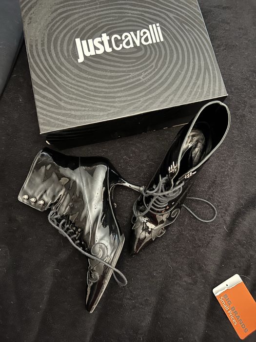 Черни лачени боти  JUST CAVALLI