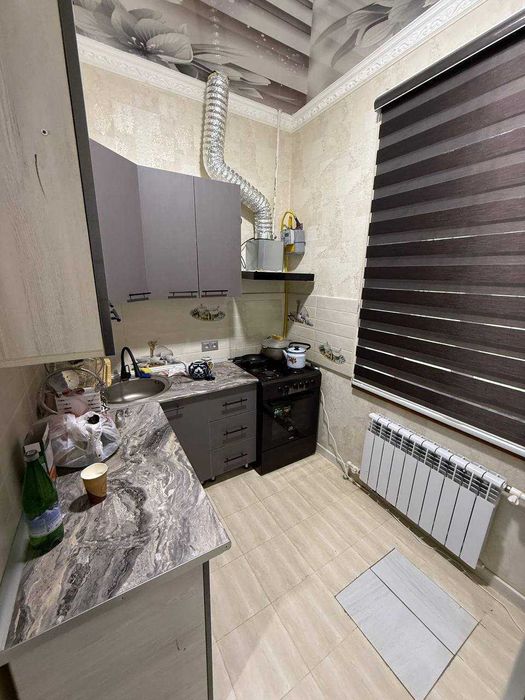 2 хонали ЕВРОРЕМНОТ қилинган МЕБЕЛЛЛАРИ билан сотилади