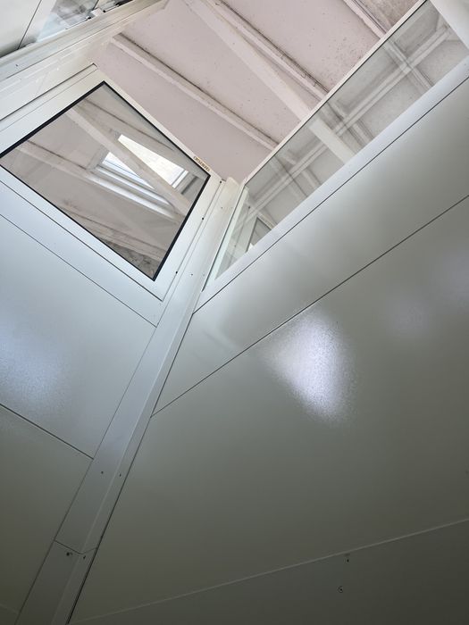Lift interior pentru Persoane cu Dizabilitățati Handicap Batrani