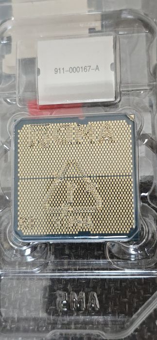 Procesor AMD CPu Ryzen 7 9800x3d Nou