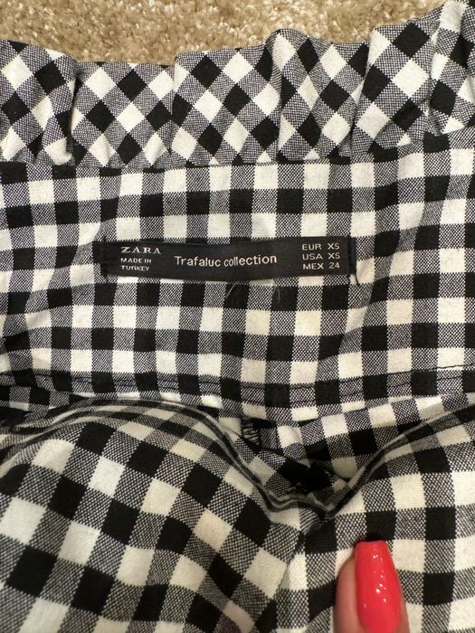 Къси панталони Zara