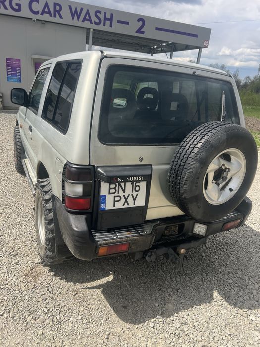 MITSUBISHI Pajero 1995 — imagine 5
