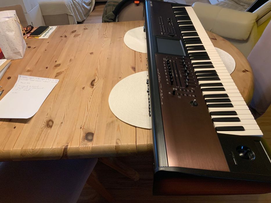 KORG KRONOS 2 LS 88 ca noua!!