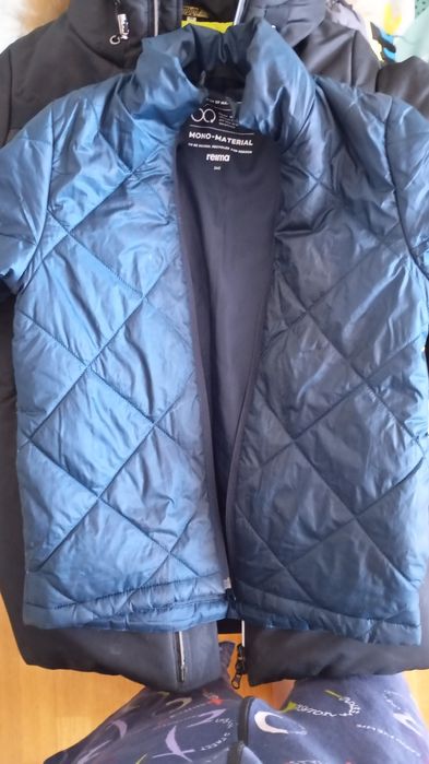 Продам куртку бу демисезон для мальчика reima