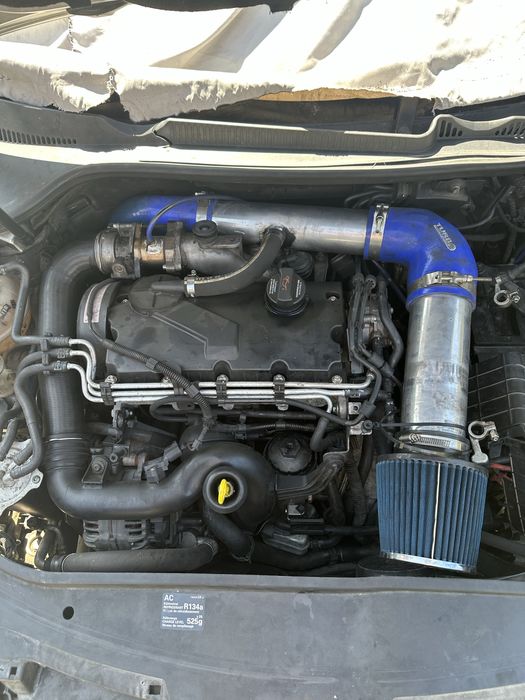 Мотор 1.9 БКЦ цял