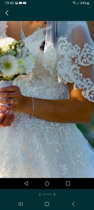 Vand rochie de mireasa