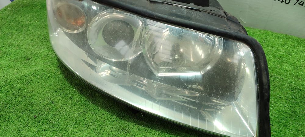 FAR DREAPTA HALOGEN AUDI A4 B6 / COD OEM 8E0941004F / 8E0990008F 2000-2004 (4F2)