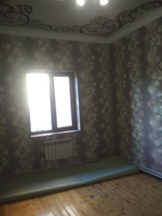 Nur to'yxonasi yonida 6 sotix 1 sotix zaxvat joyi bor hovli sotiladi