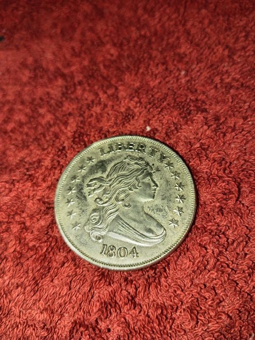 Продам монету в коллекцию