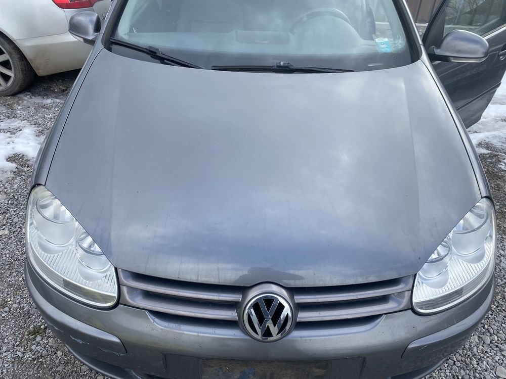 VW Golf 5 1.6 102к.с с газ на ЧАСТИ, Голф 5 гр. Перник Промишлена зона ...