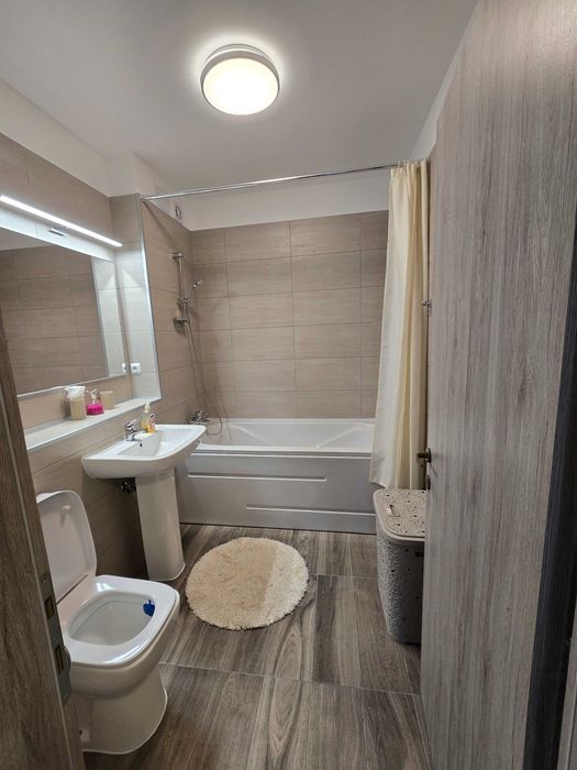 Inchiriere apartament 2 camere Sector 4, Cartierul Solar