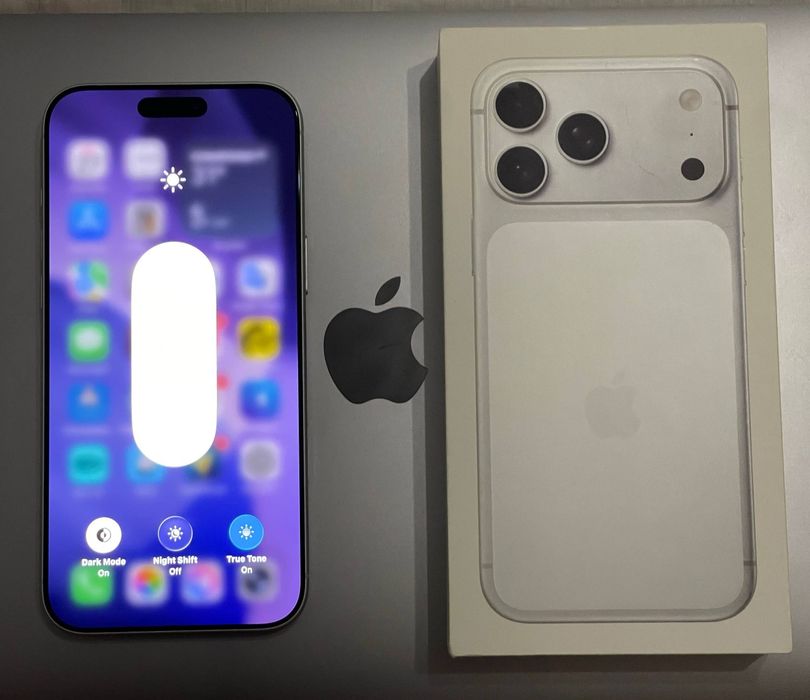 Iphone 17 pro max 256 silver