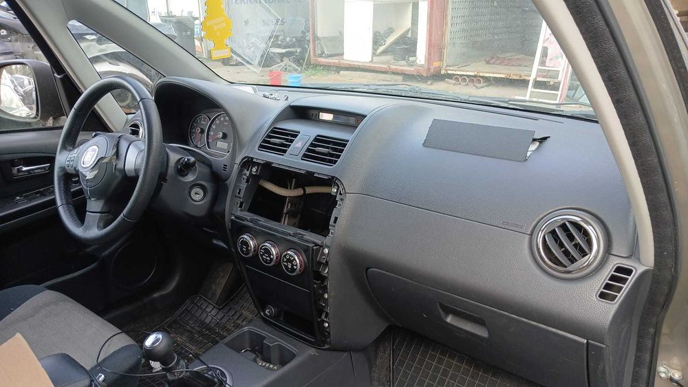 Dezmembrez Fiat Sedici 1.6 Benzina Din 2008 - M16A