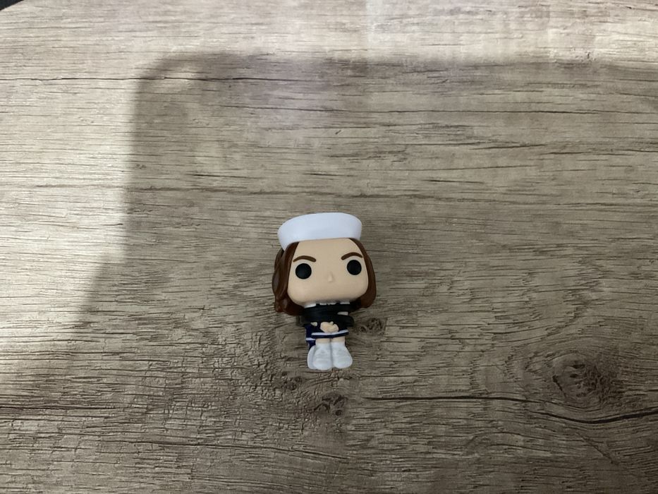 Продам фигурку осд