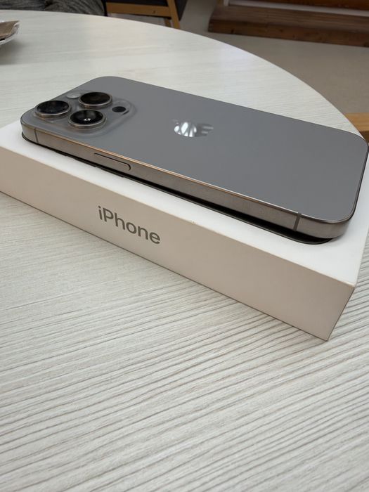 Vand Iphone 15 Pro