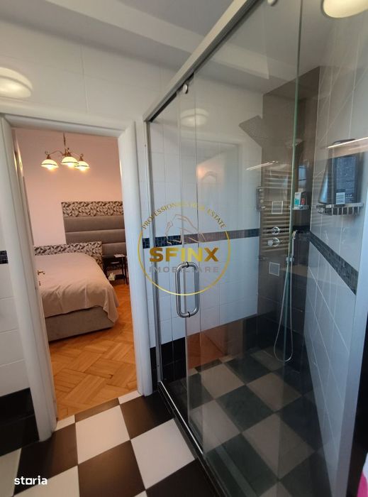 Apartament de 4 camere, superb, zona Calea Victoriei, bloc interbelic