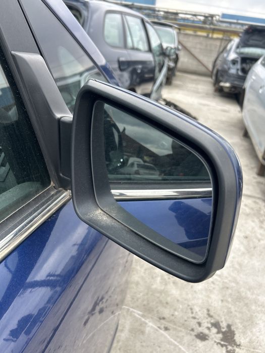 Oglinda stanga dreapta opel zafira B an 2010 culoare Z21B