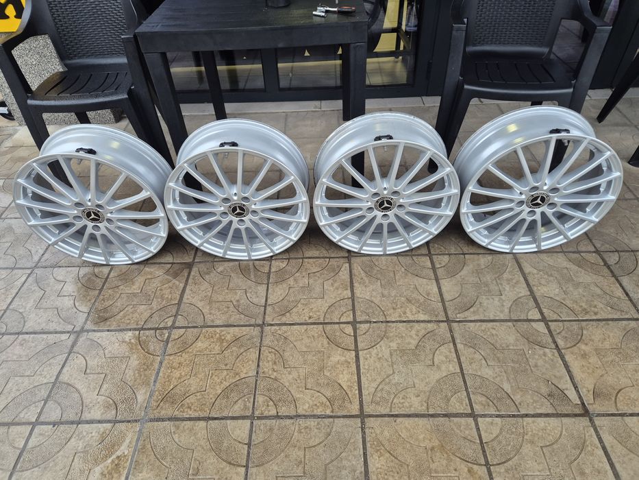 Оригинални Джанти Мерцедес  GLA/GLB-18 цола