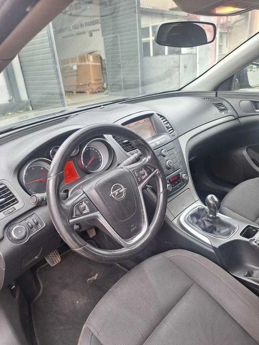 Opel Insignia 2011