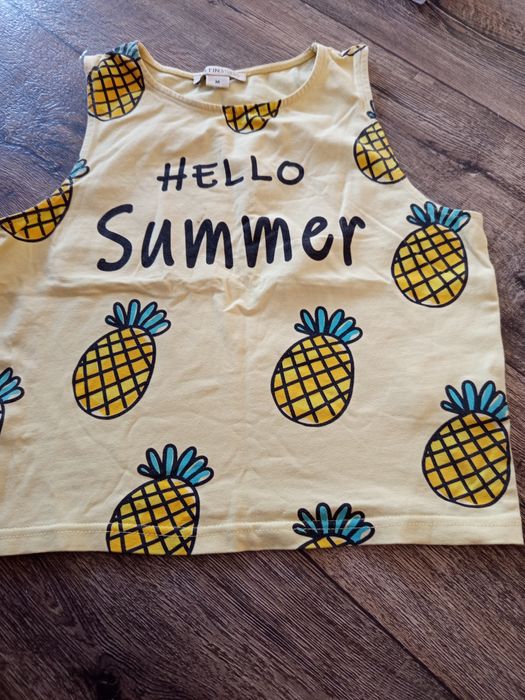 Вещи на девочку подростка даром