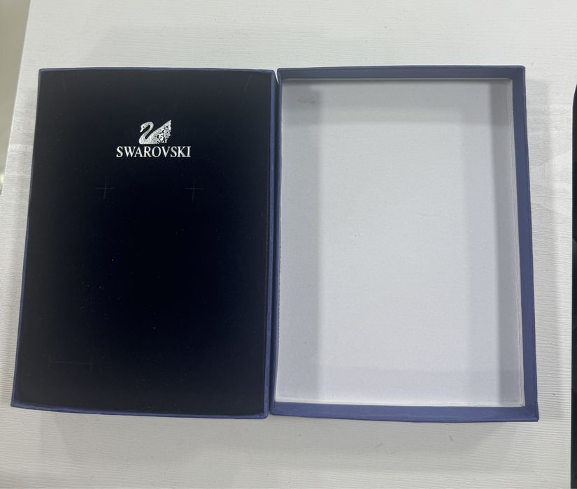 Коробки Swarovski