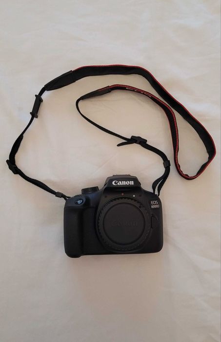 CANON 4000D WIFI +2 obiective+card 128gb+ghiozdan+trepied