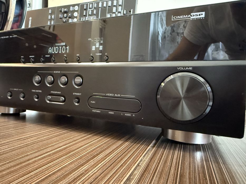 Като нова Yamaha RX-V371
