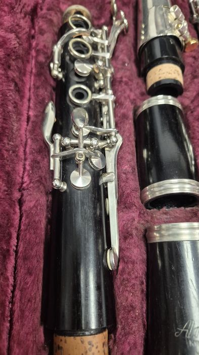 Кларинет Амати KRASLICE Чехословакия пълен биьом. биьом.