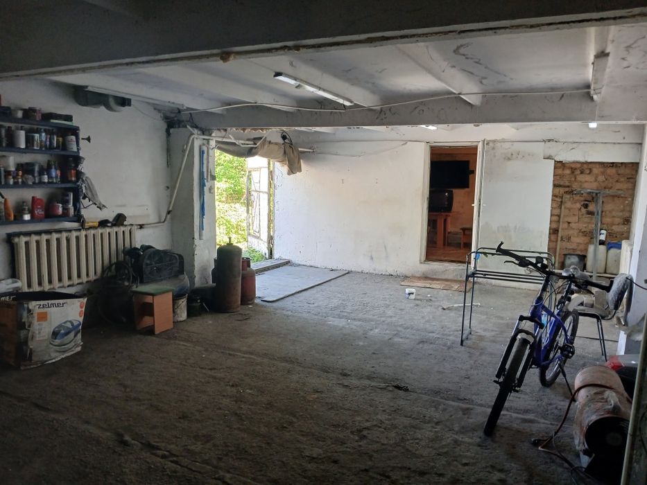 Сдам гараж в аренду