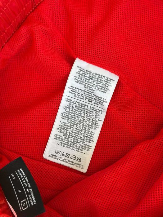 Мъжки къси панталони Nike - размер S, Отлично състояние