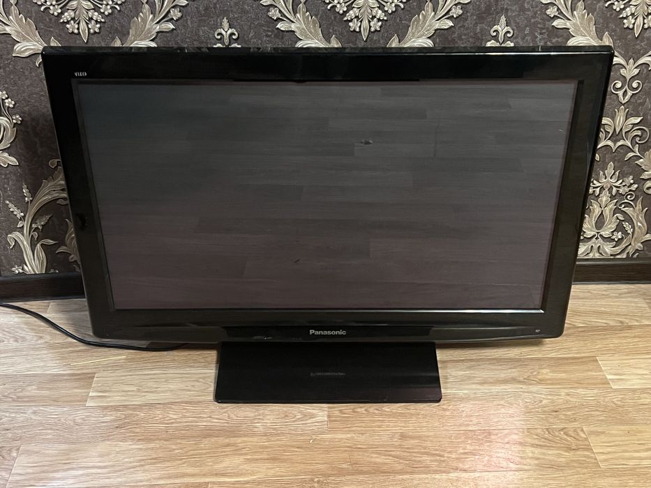 Телевизор жидкокристаллический