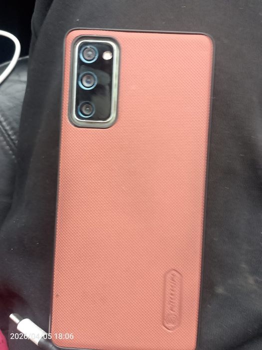 Продам либо обмен самсунг с 20 фе