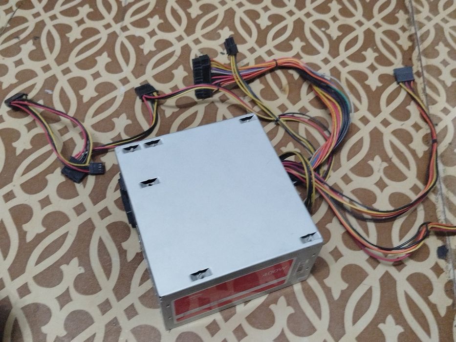 Блок питания Avalon 400W (ATX)