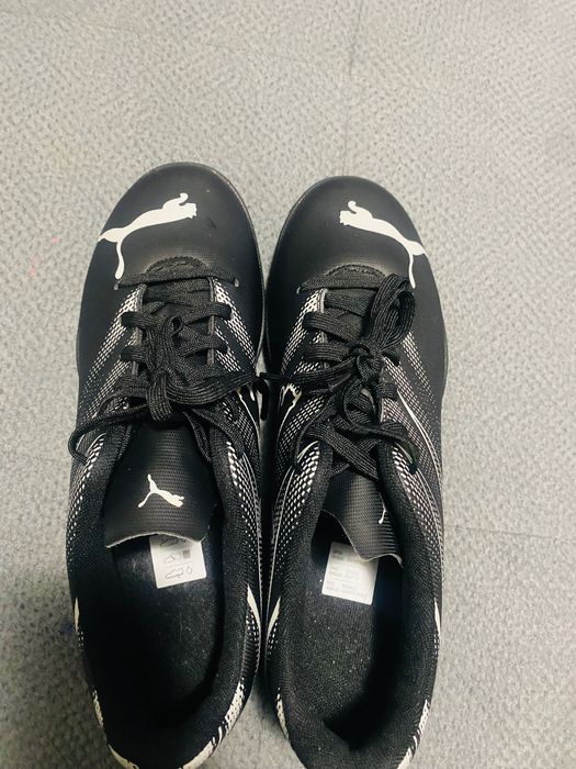 Продам сороконожки Puma оригинал