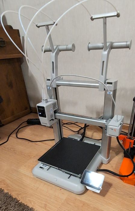 Продам 3д принтер Anycubic Kobra X многоцветный