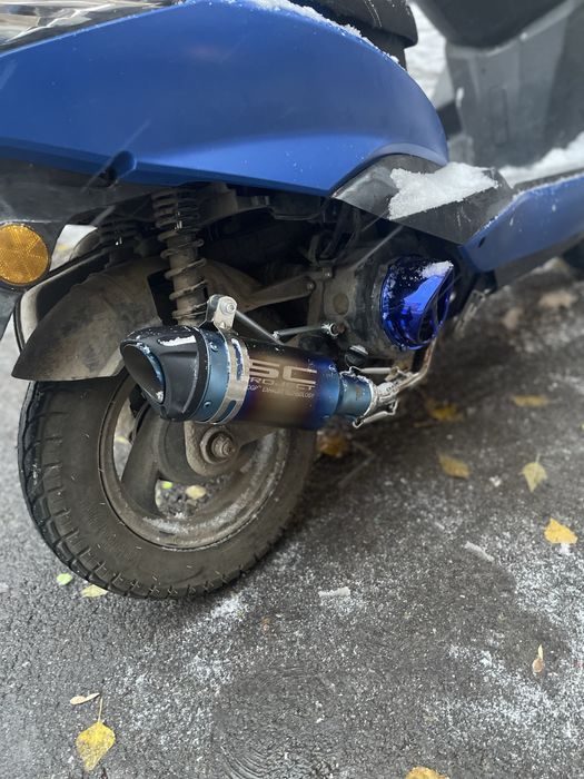 Мопед,скутер М8 стант