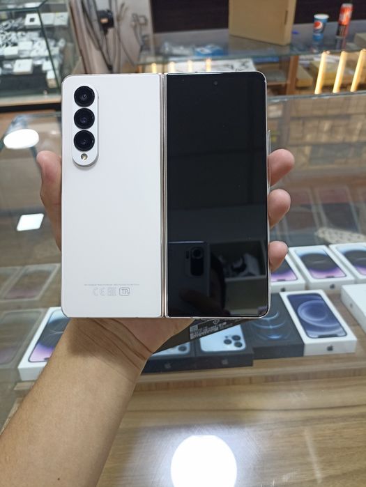 Samsung Galaxy Z Fold 4 256Gb