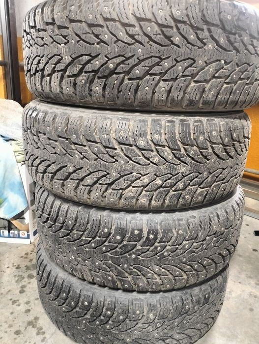 Продам зимние шины