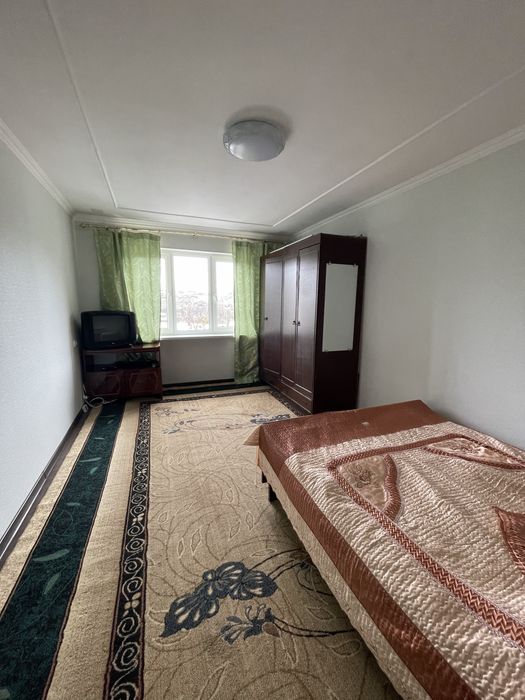 Продаётся 1-комнатная квартира в центре Чарвака