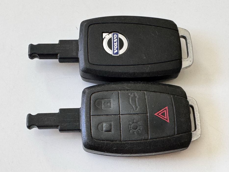 Смарт ключ за Volvo S40/ V50/  2004-2012